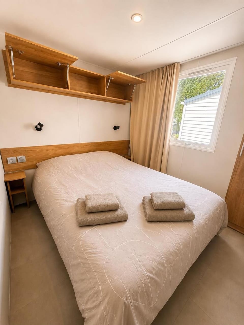 Petit Cocon neuf avec Clim dans Camping Siblu 4etoiles Campground/ 
RV Resort in Capbreton
