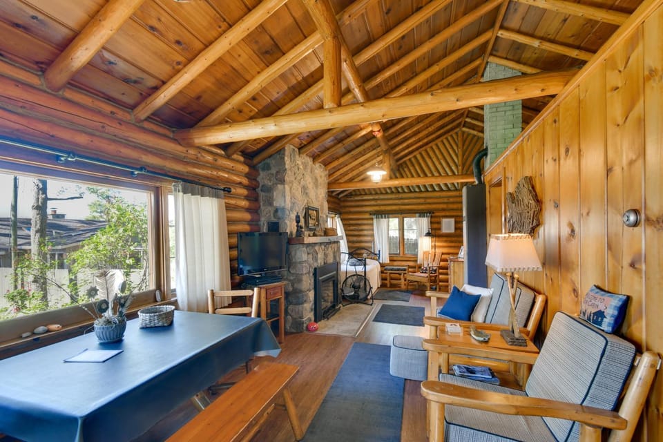 On All-Sports Lake! Lewiston Cabin w/ Boat Dock Cabin in Albert
