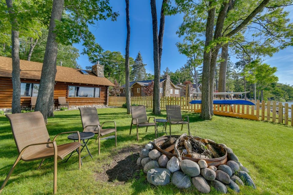 Dock Your Boat! Lakefront Lewiston Cabin Cabin in Albert
