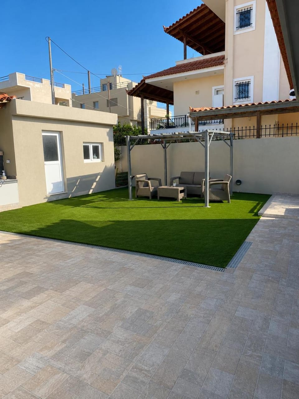 Property building, Garden
