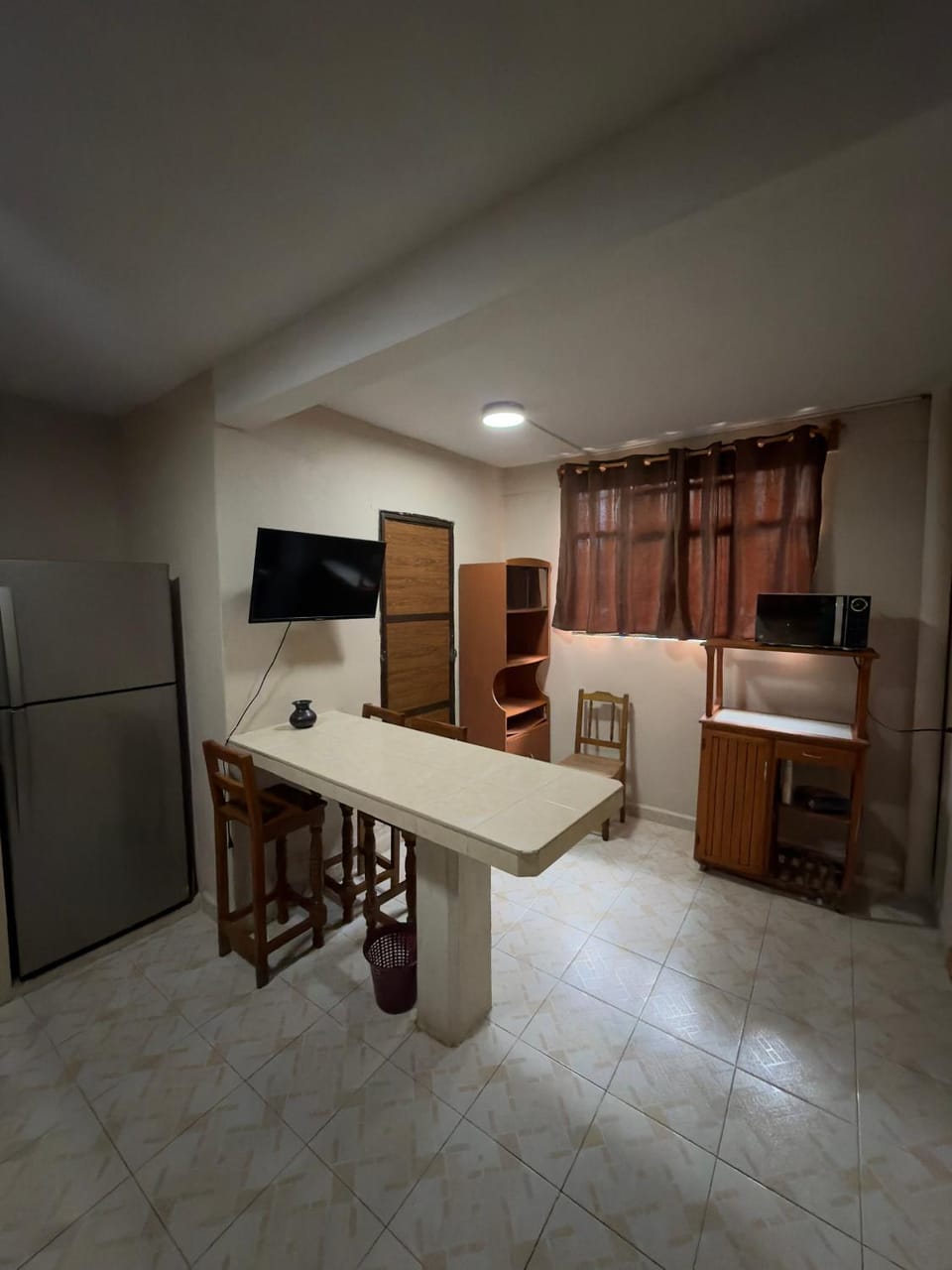 TV and multimedia, Kitchen or kitchenette, Dining area, oven