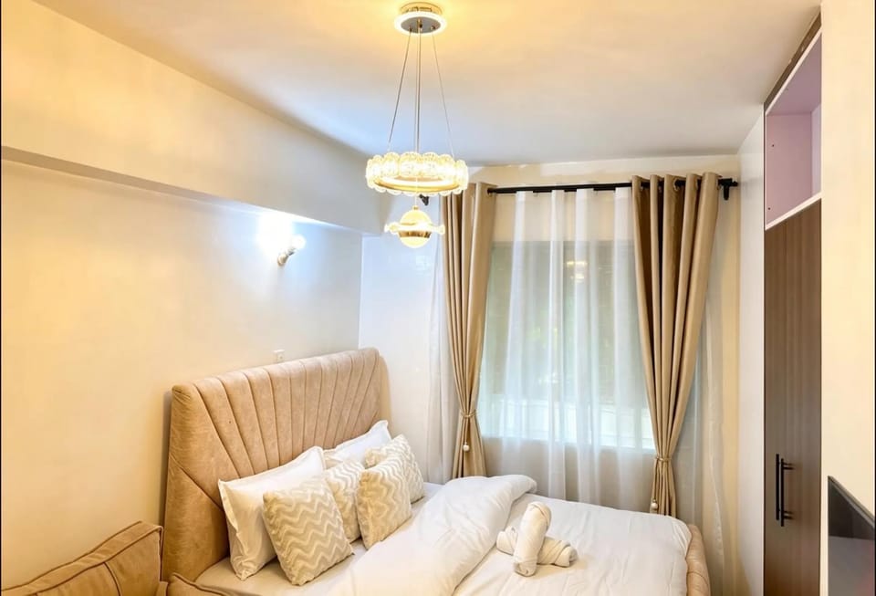 Rajjys Studio with Infinity Pool Apartment in Nairobi County