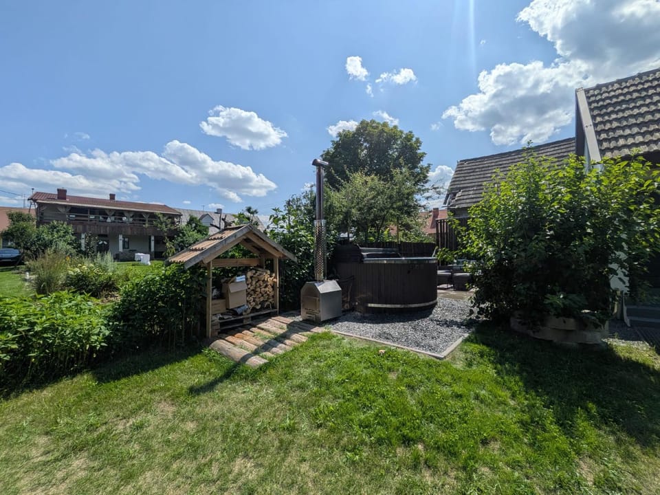 Spring, Hot Tub, Garden view