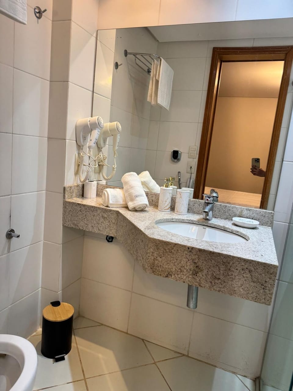Flat moderno em Goiânia - Piscina, academia e sauna Apartment in Goiania