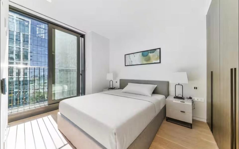 Large 1 bed london eye waterloo Apartment in City of Westminster