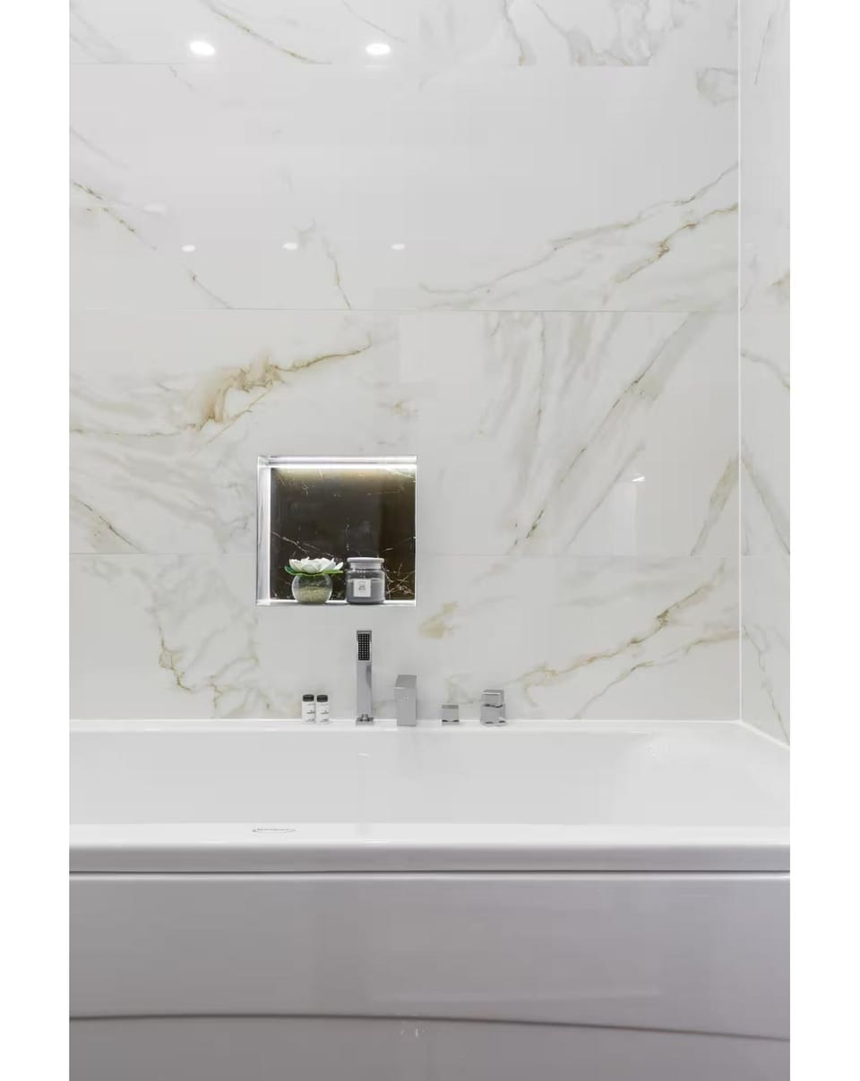 Shower, Toilet, Bathroom, washing machine