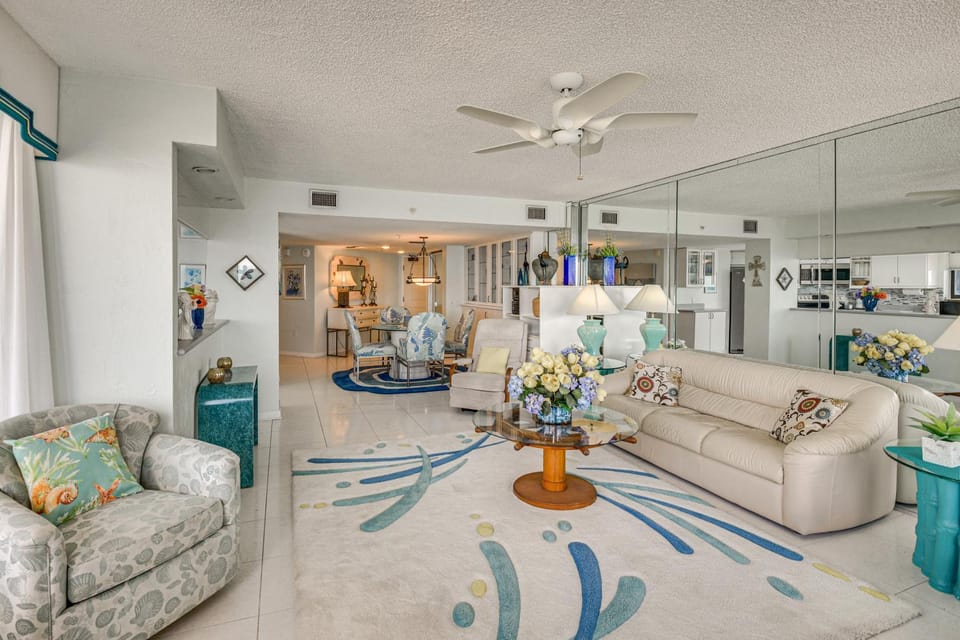 DBS Oceanfront: Intracoastal View, All Amenities House in Daytona Beach Shores