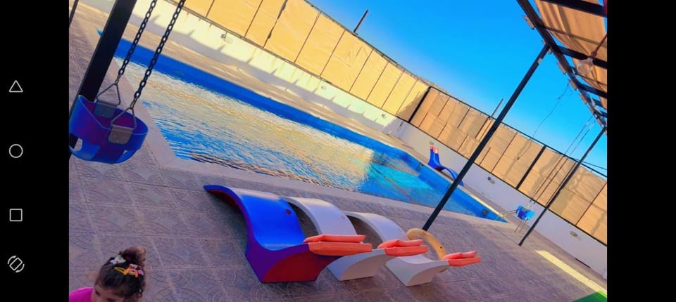 Pool view, Swimming pool, sunbed