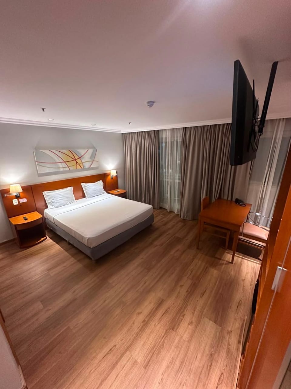 Z - BARRA DA TIJUCA COM LINDA VISTA MAR E LAGOA PARCIAL- ESTACIONAMENTO GRATUITO - LINDA PISCINA - ACADEMIA - BALSA PARA PRAIA - WIFI - RECEPÇÃO 24h - GO BARRA Apartment in Rio de Janeiro