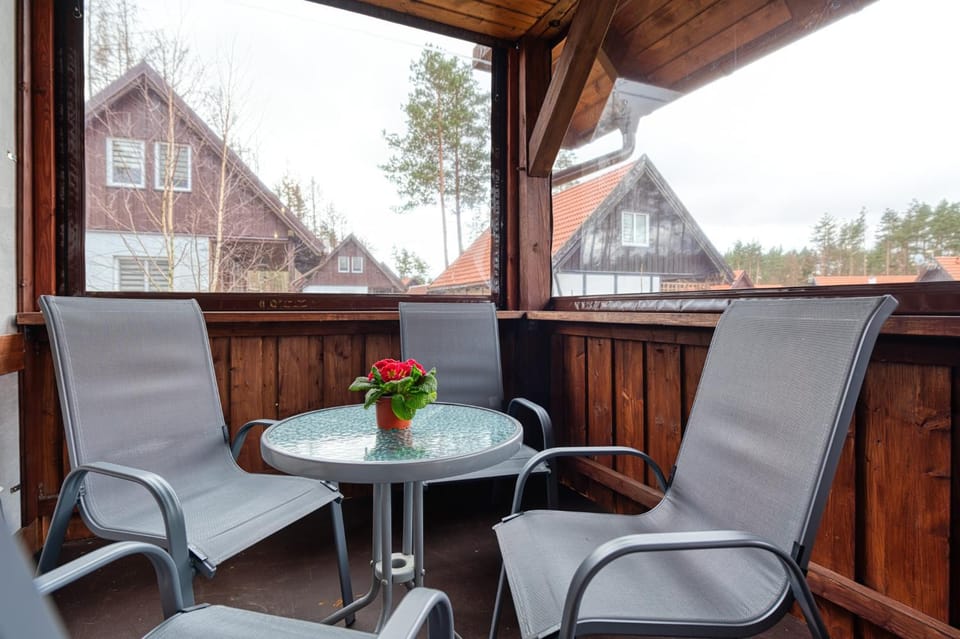 Domek na Kaszubach na Gwizdówce House in Pomeranian Voivodeship