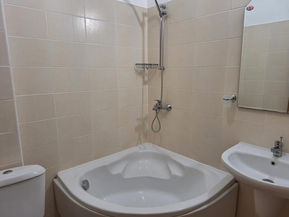 апартамент с фронтална гледка Южен плаж Поморие Apartment in Pomorie