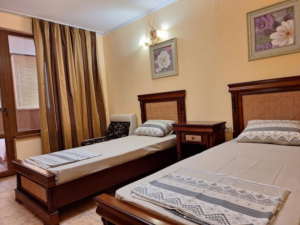 апартамент с фронтална гледка Южен плаж Поморие Apartment in Pomorie