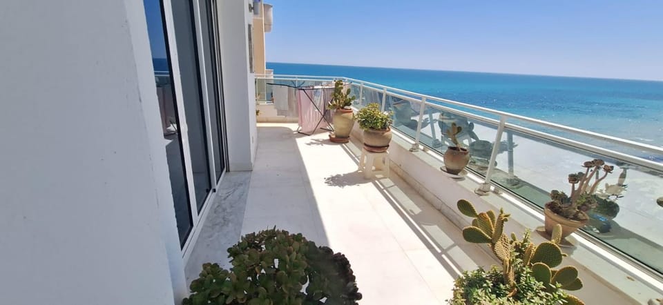 Patio, Sea view
