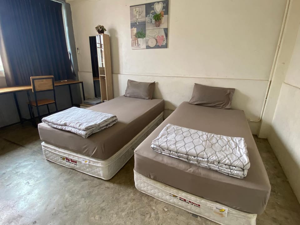 Love CNX Guesthouse Bed and Breakfast in Chiang Mai