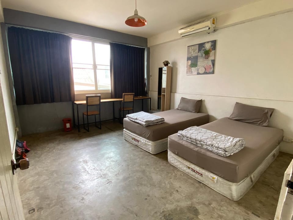Love CNX Guesthouse Bed and Breakfast in Chiang Mai