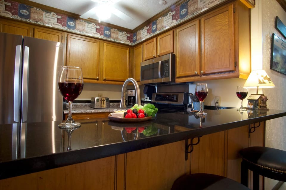 Kitchen or kitchenette, kitchen