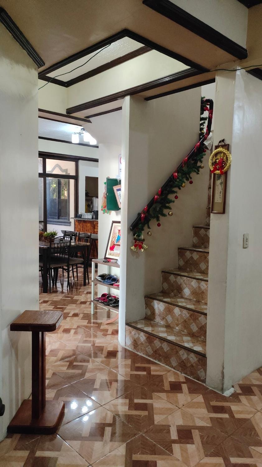 Spacious 3-Floor 6-Bedroom House, 30pax House in Davao City