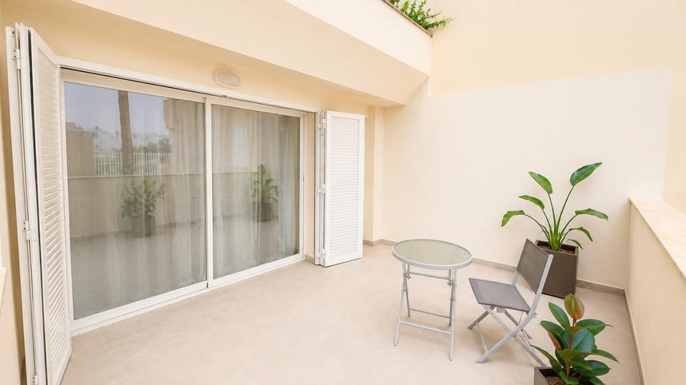 Balcony/Terrace, Balcony/Terrace