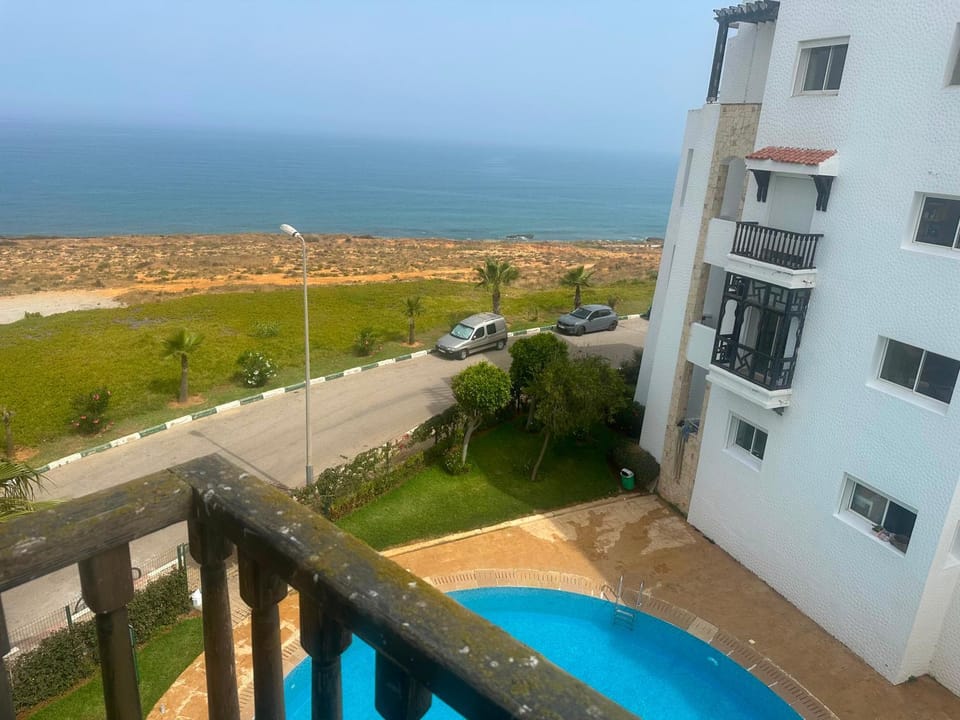 Spacieux appartement 3 chambres à Asilah Marina Golf accès piscine, plage et loisirs avec vue sur mer et sur golf Apartment in Tangier-Tétouan-Al Hoceima