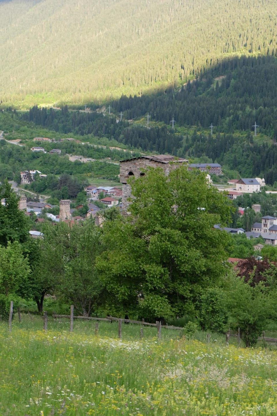 Natural landscape, City view, Garden view