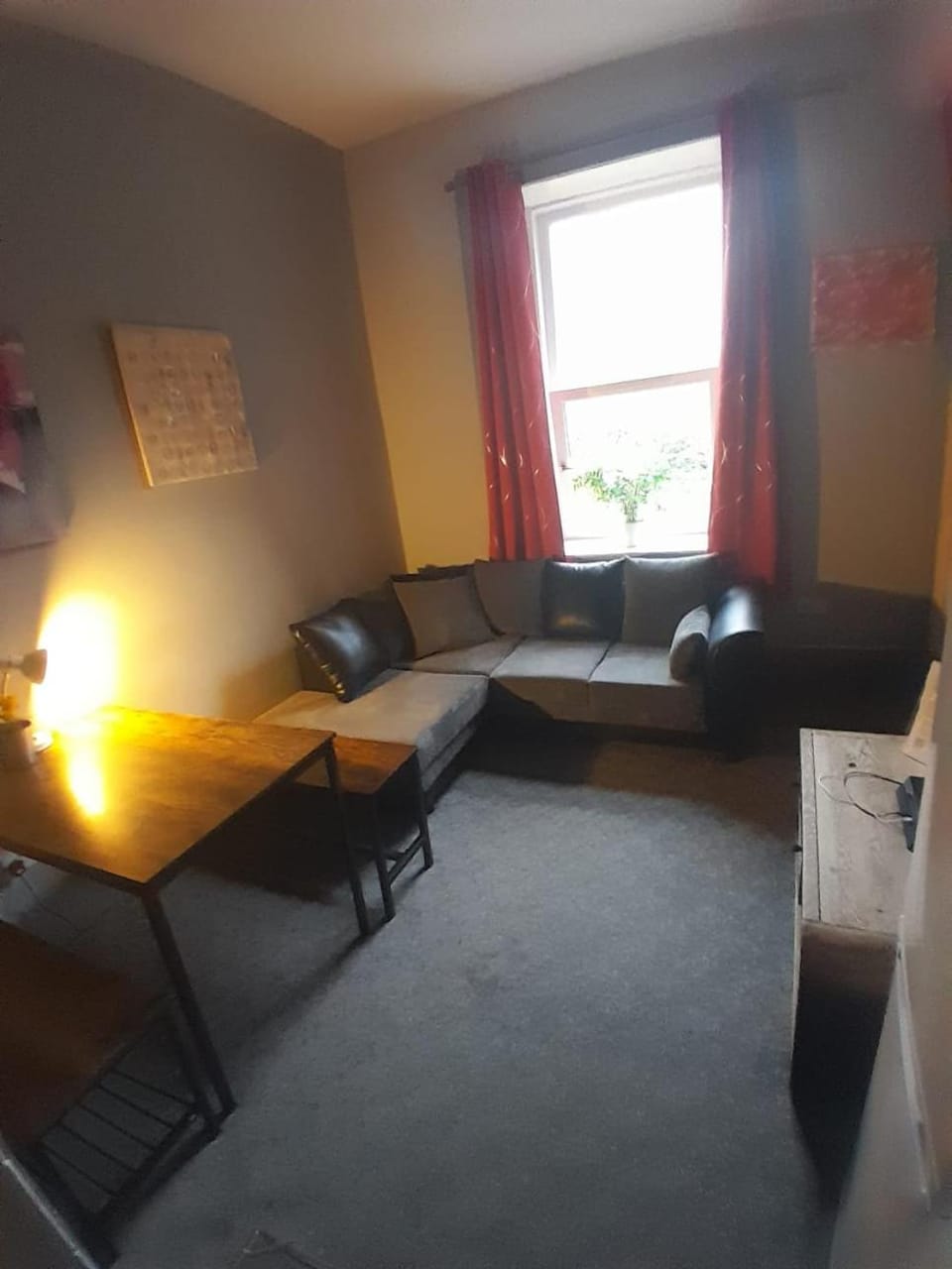 Warm Arthurs Seat View 4 Bdrm Apartment Apartment in Edinburgh