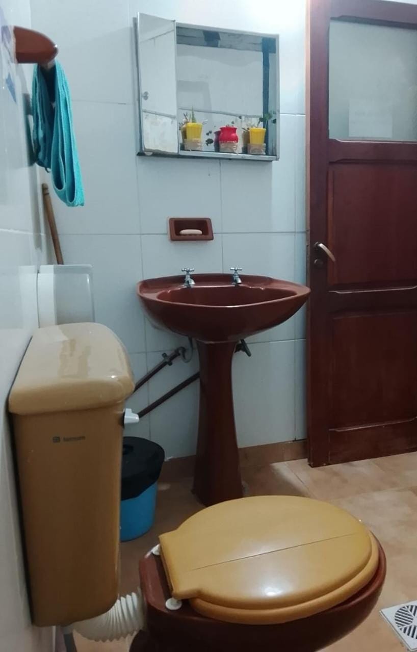 Toilet, Bathroom