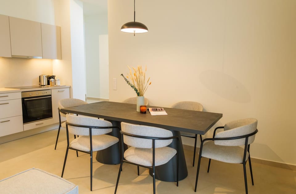 Living room, kitchen