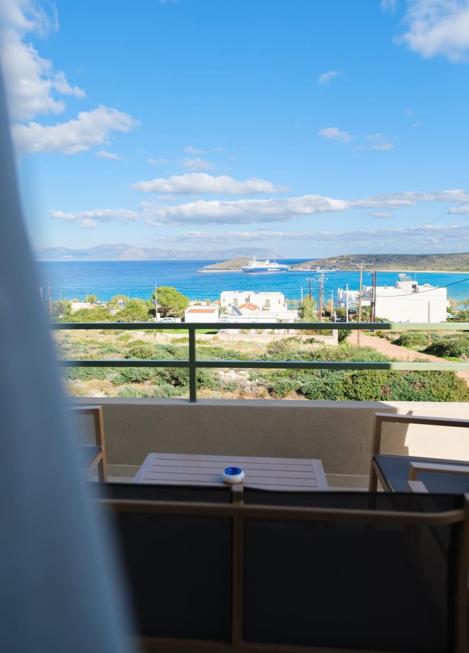 Balcony/Terrace, Location