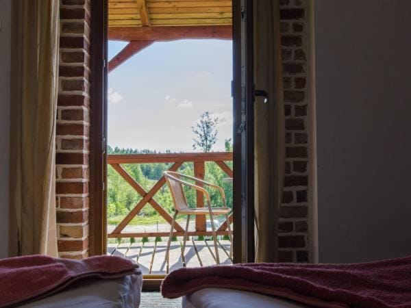 View (from property/room), Balcony/Terrace, Bedroom