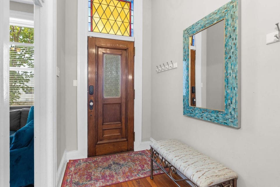 Charming STL Home Near Attractions ABODEbucks House in Saint Louis