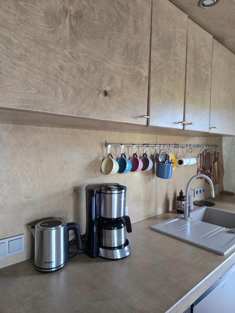 Coffee/tea facilities, Kitchen or kitchenette