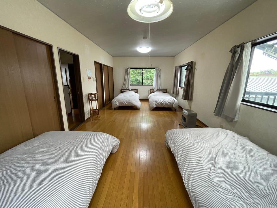 近江白浜レイクステイ琵琶湖まで約500ｍ最大12名様 House in Shiga, Japan