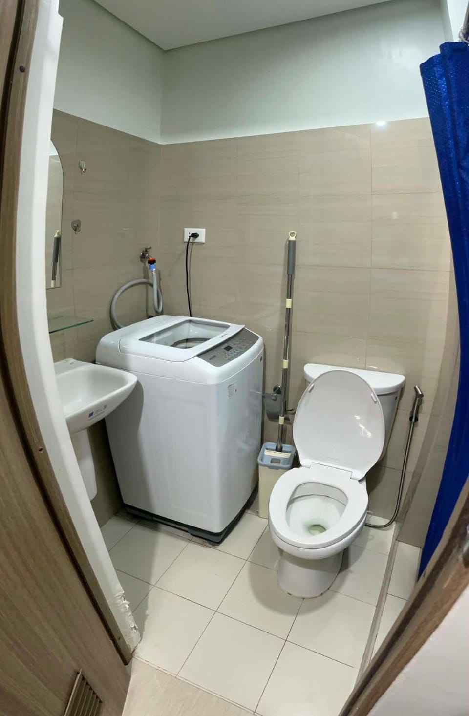 The Cozy Suite by Mondie Apartment in Paranaque