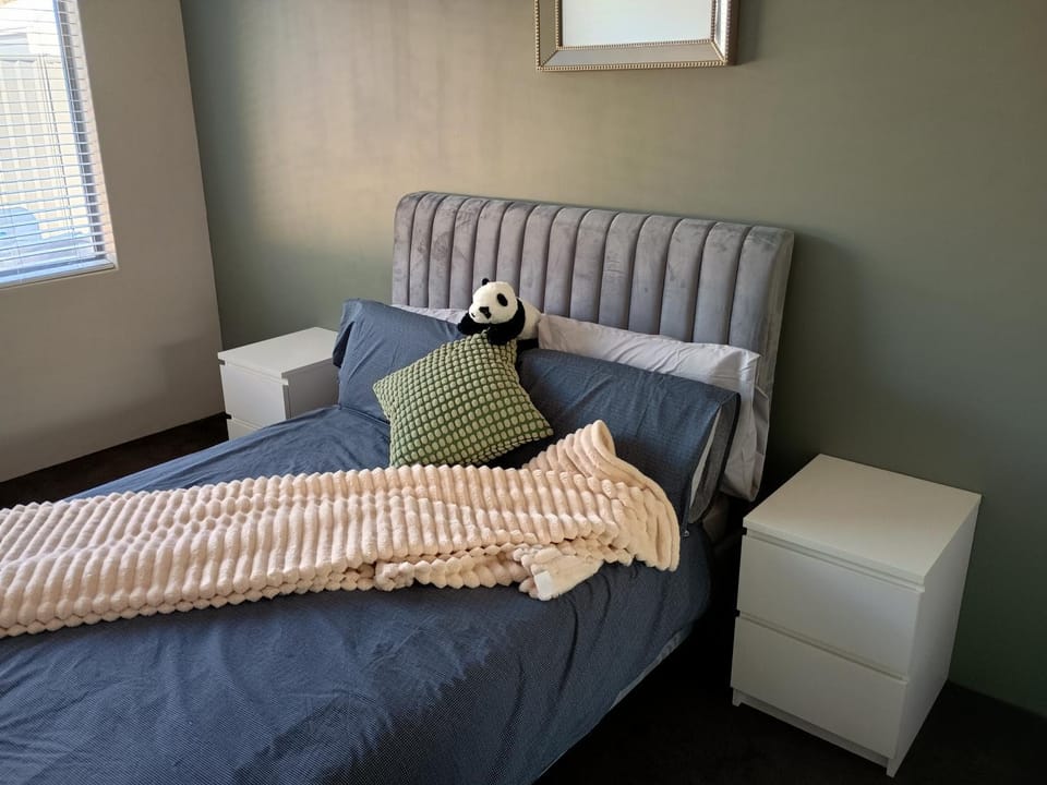 Eden beach retreat House in Perth