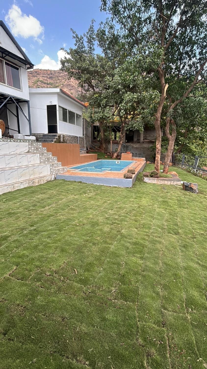 Garden view, Swimming pool