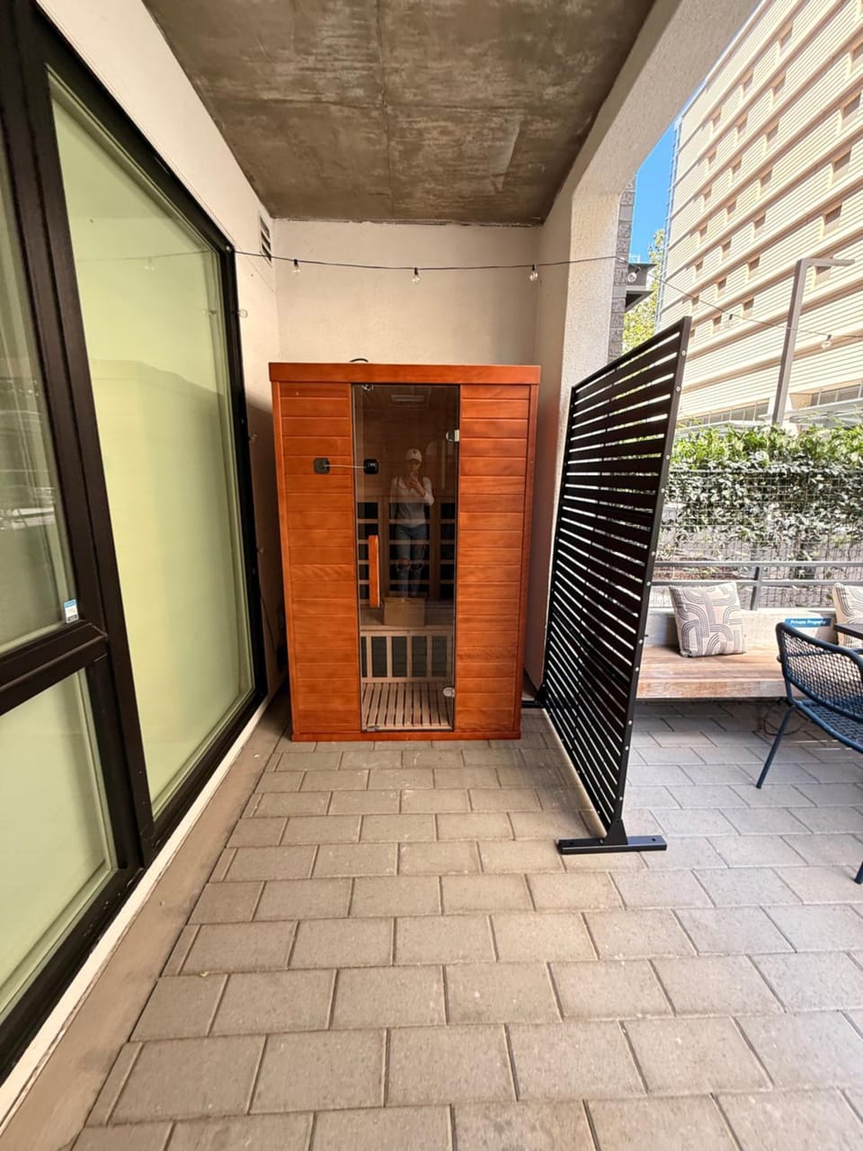 The Ember Downtown Sacramento Sauna 2 King Beds Apartment in Sacramento