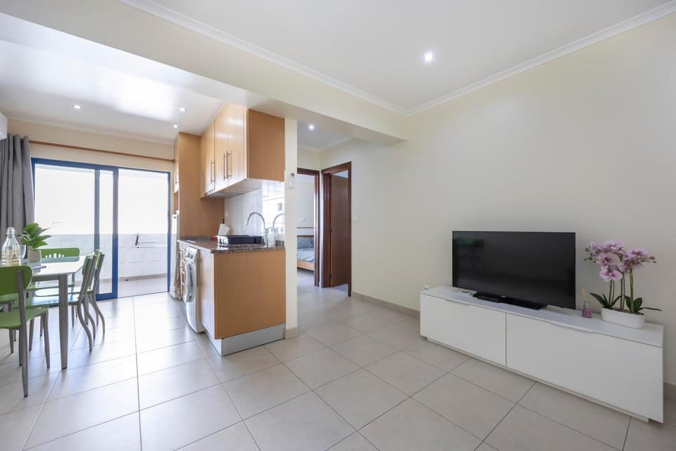 T1 Clube Praia da Rocha - 7º Apartment in Portimao