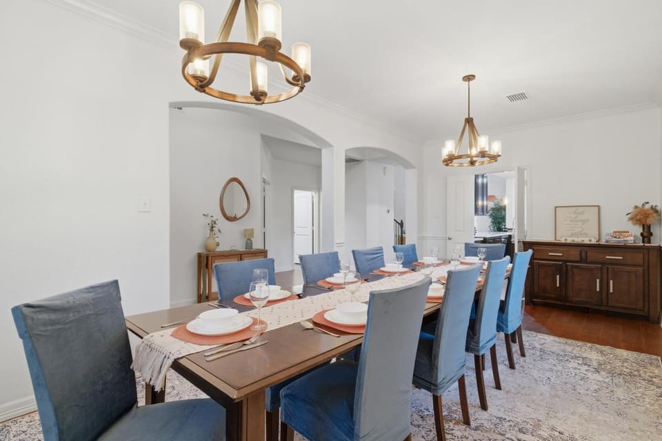 Spacious, Universal Kids< 10mins, Gameroom, 18 ppl House in Little Elm