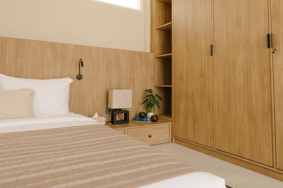 Bed, Bedroom, wardrobe