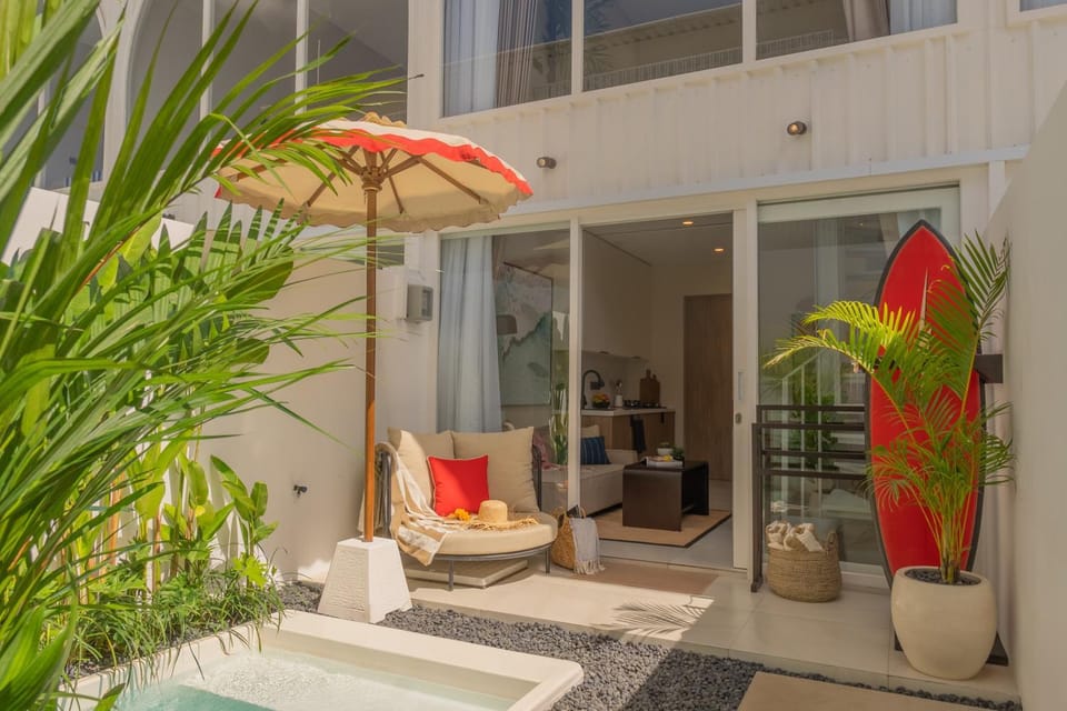 Property building, Patio, Day, Seating area, Swimming pool