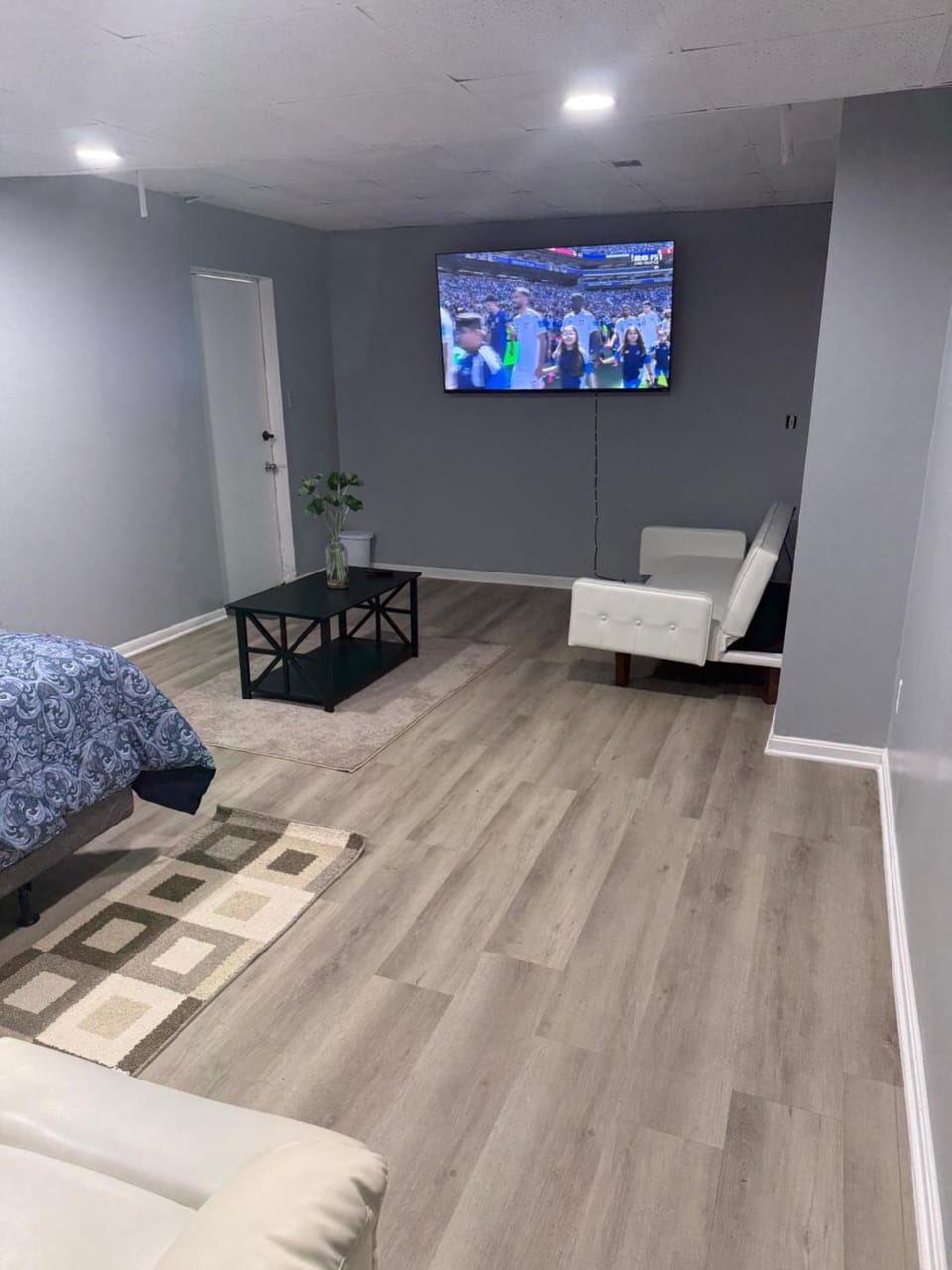 Private Room With Own Entrance Vacation rental in Fort Washington