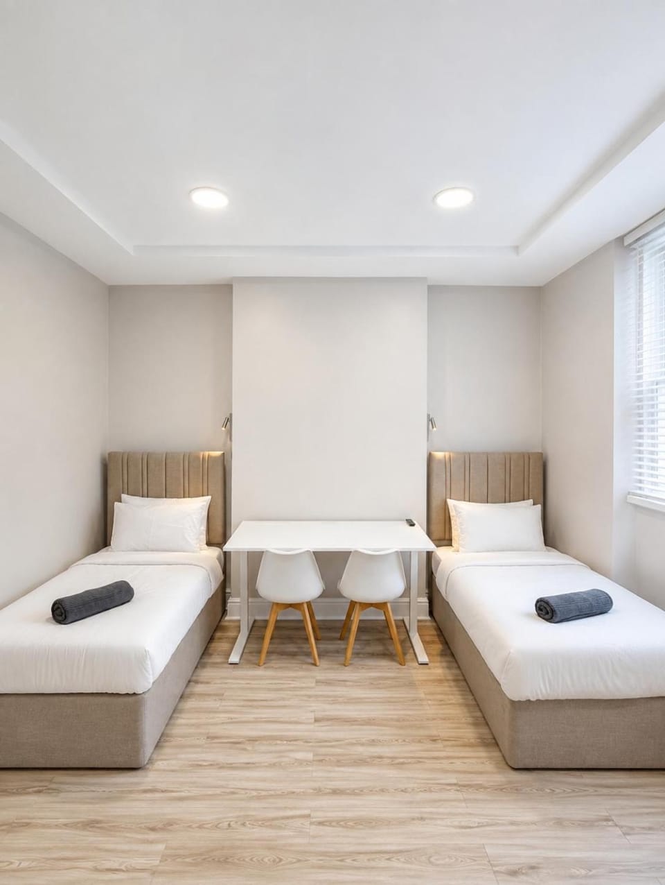 Central Room to Rent Vacation rental in Plymouth