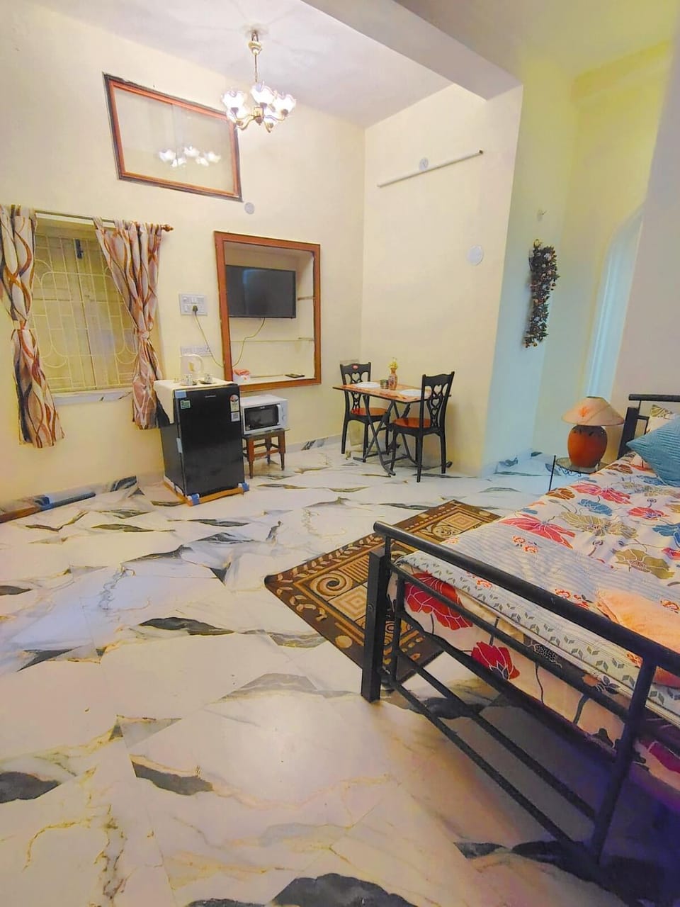 J Stay Basic Apartment in Kolkata