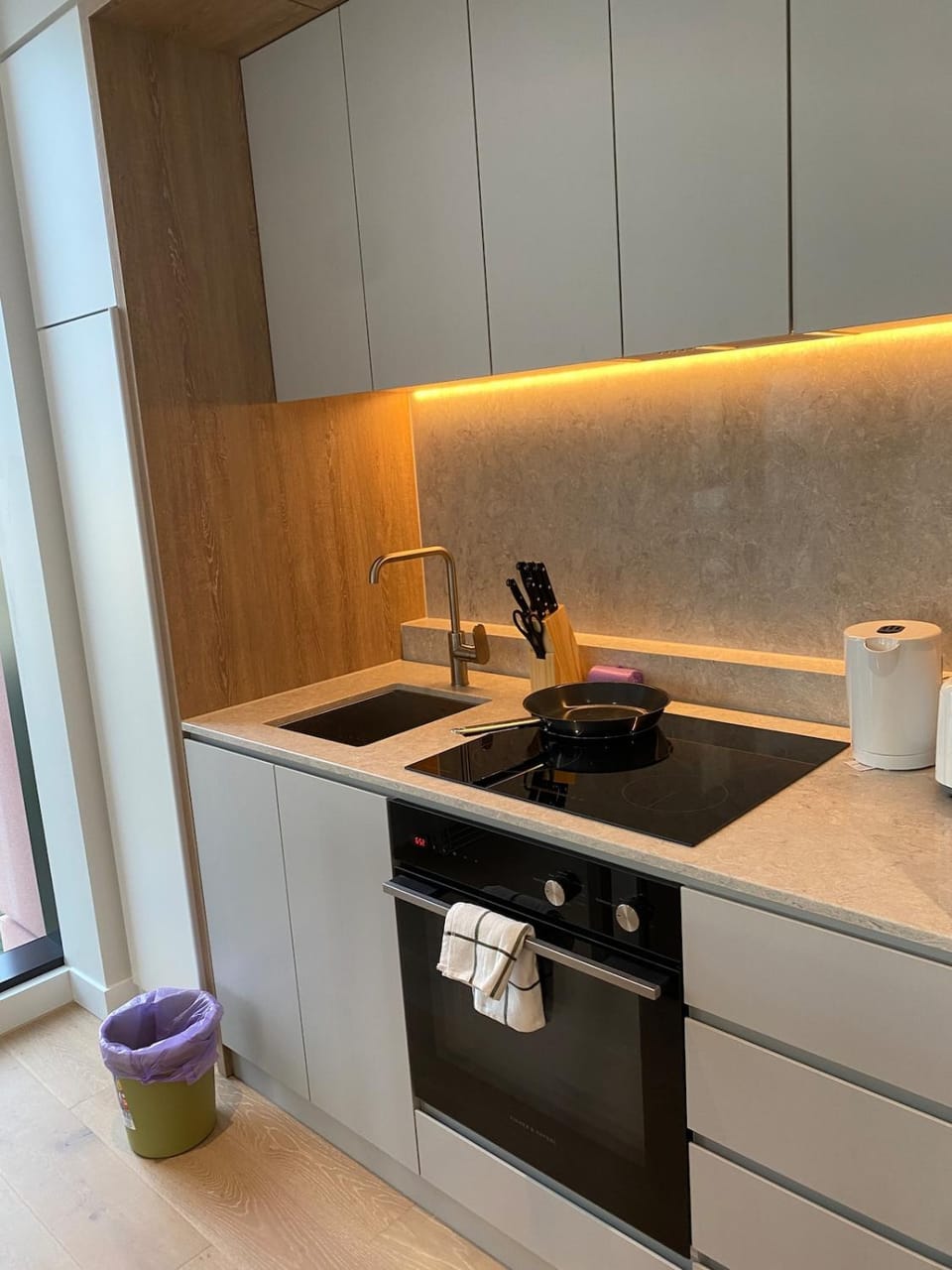 Convenient cbd living Apartment in Sydney