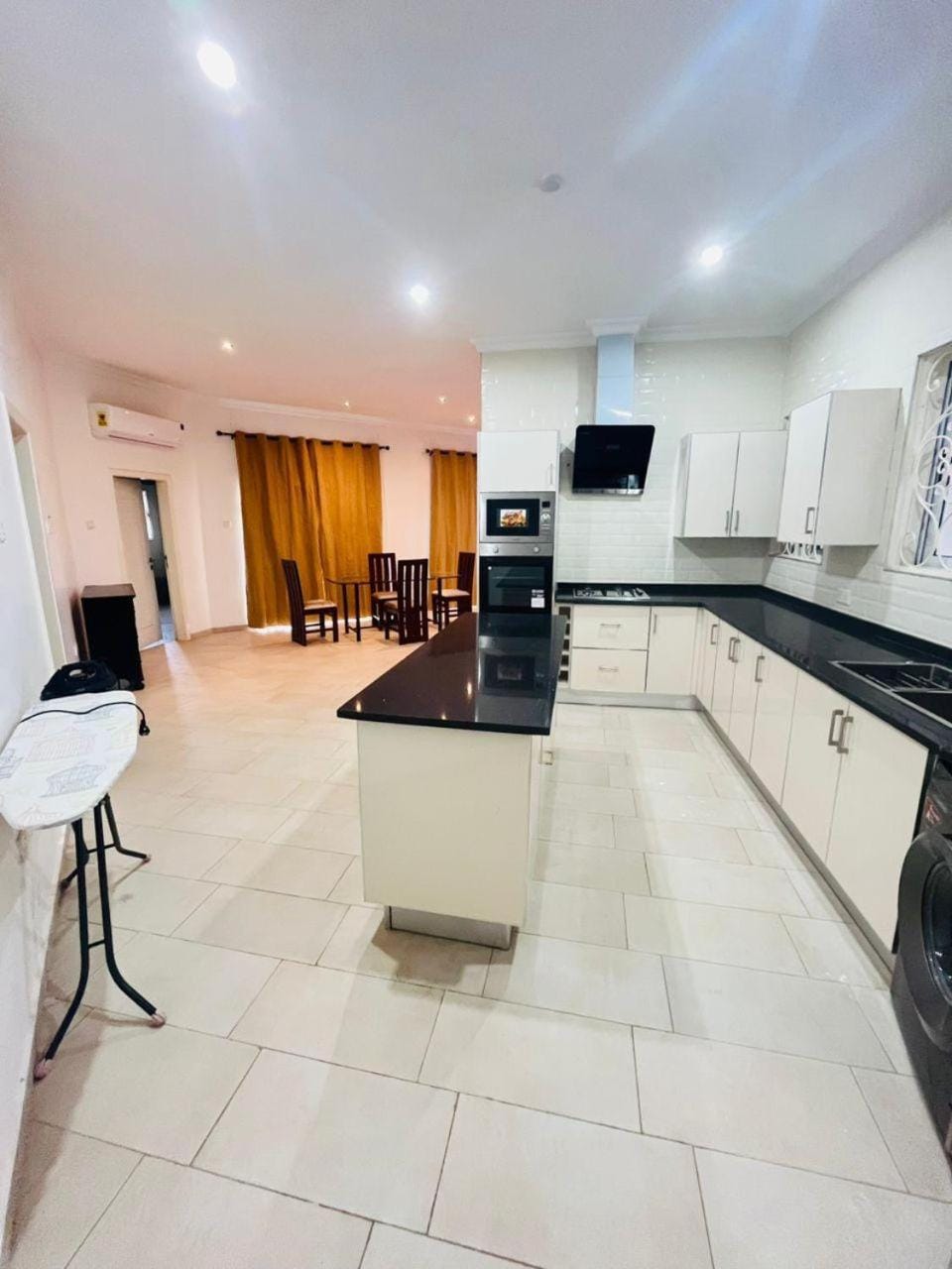 Dinner, kitchen