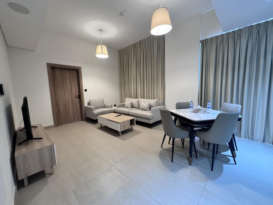 The Garden City Residence -Premium 1BR Apartment in Dubai