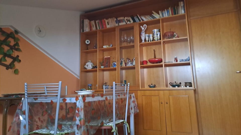 Living room, wardrobe