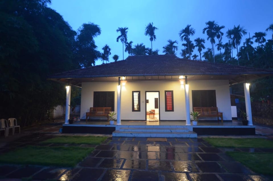 Property building, Night