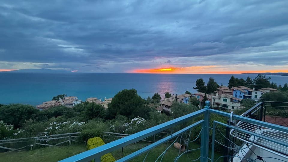 Natural landscape, View (from property/room), Sea view, Sunset
