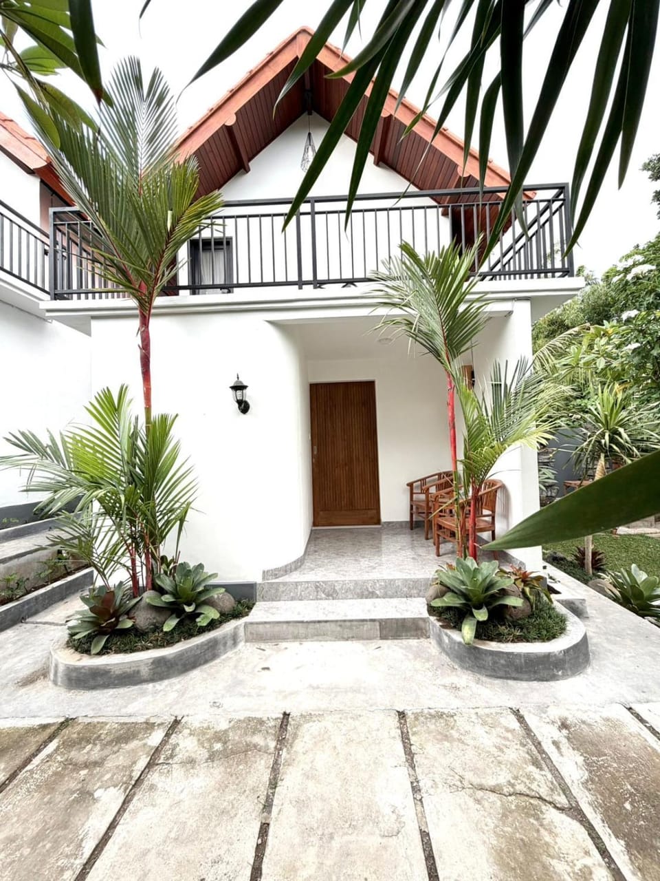 Narya Guest House Bed and Breakfast in North Kuta